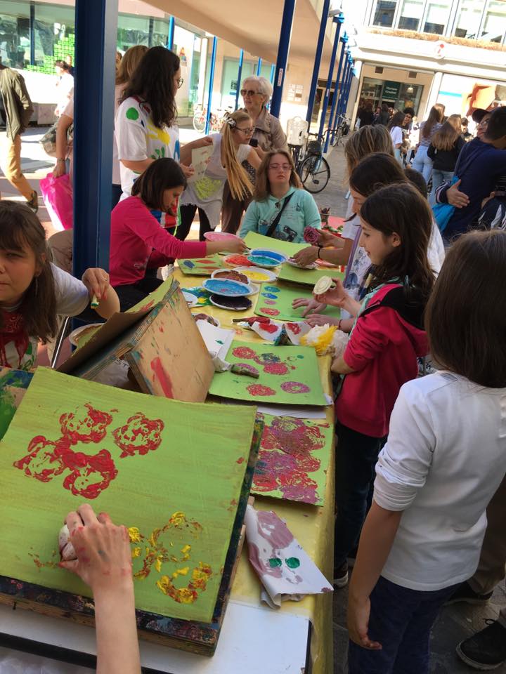 Laboratori creativi in Piazza Salotto 50