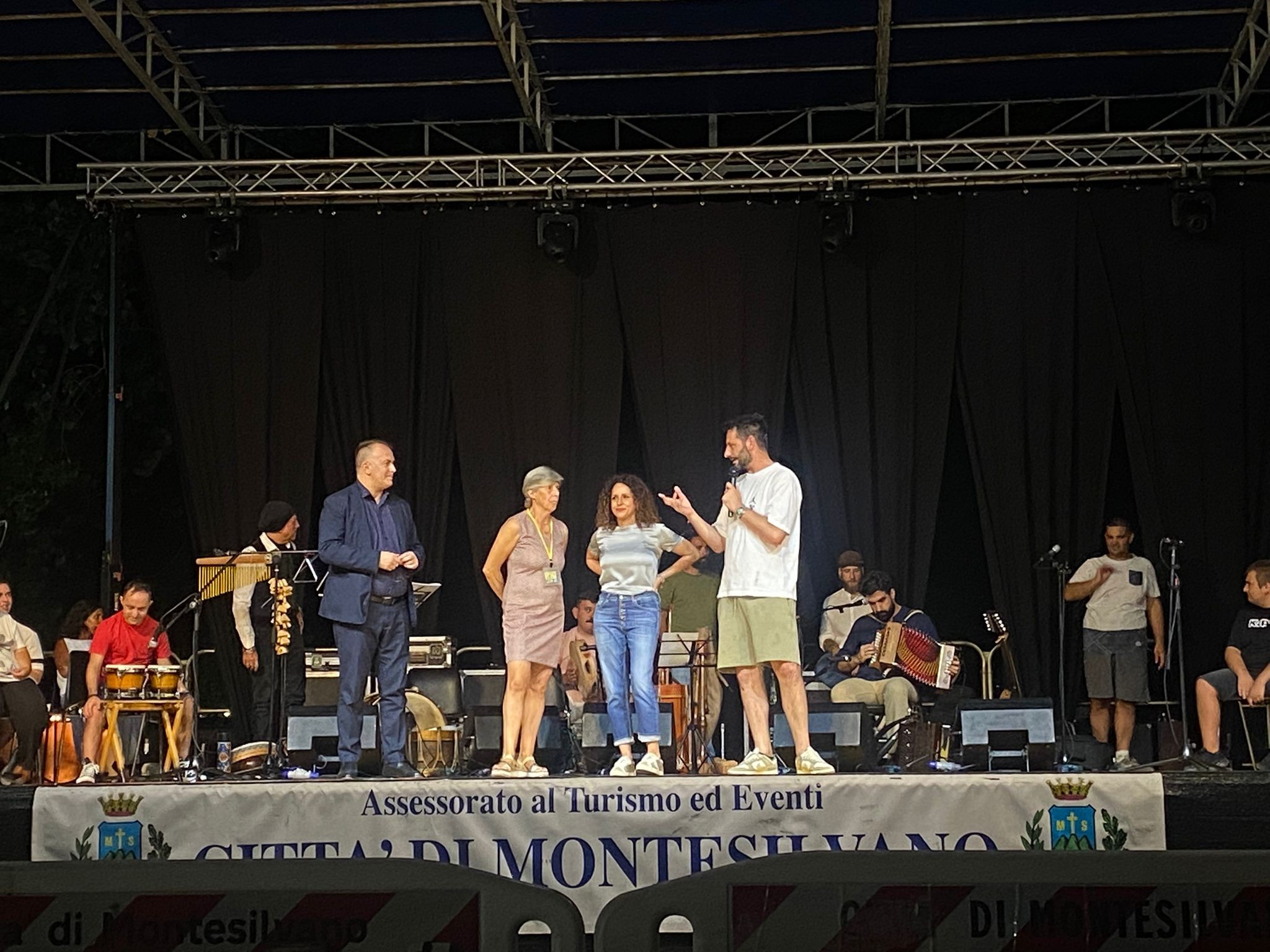 Una serata di balli e canti popolari 10