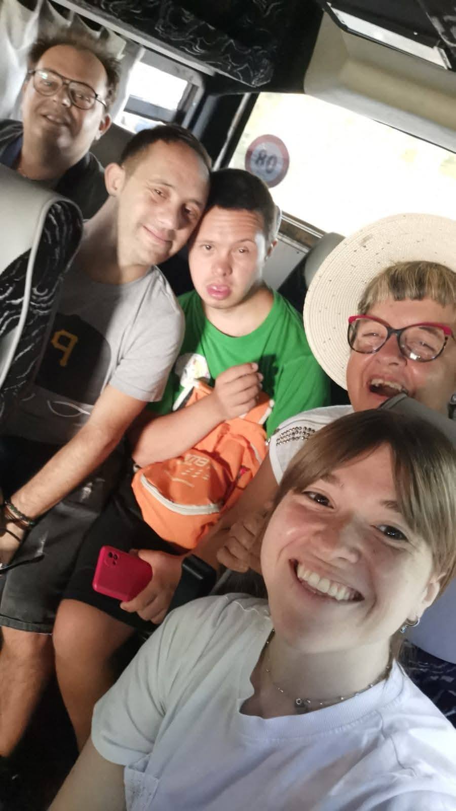 Una giornata alla scoperta delle Grotte del Cavallone .... e del nostro Abruzzo. 70