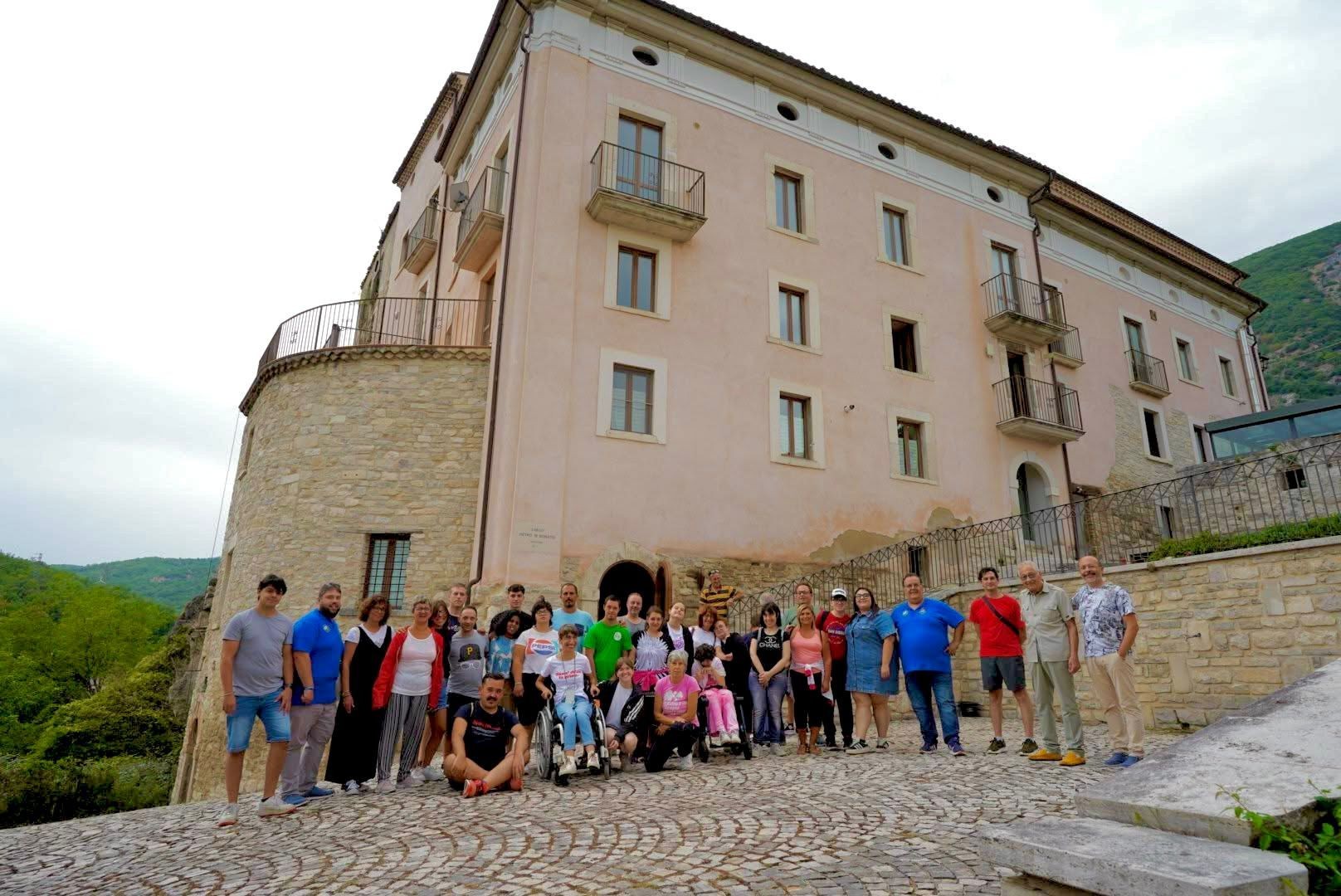 Una giornata alla scoperta delle Grotte del Cavallone .... e del nostro Abruzzo.